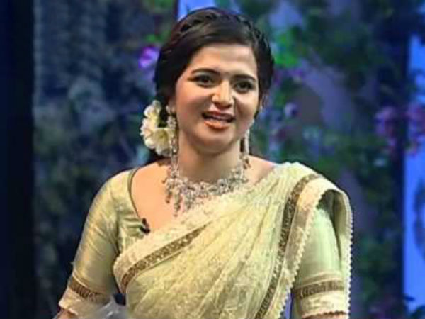 திவ்யதர்ஷினி அழகு