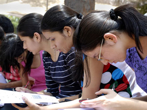 பல லட்சம் செலவு பல லட்சம் செலவு