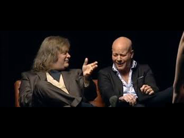 பார்வையாளர்களும் ரசிக்கலாம் பார்வையாளர்களும் ரசிக்கலாம்