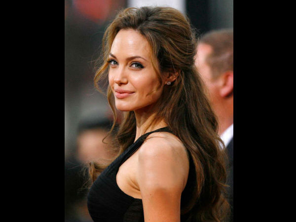 மார்பகங்களை அகற்றிய ஜூலி