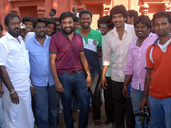 புத்திசாலி தயாரிப்பாளர்