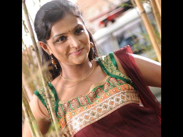 நடித்தால் வருமா