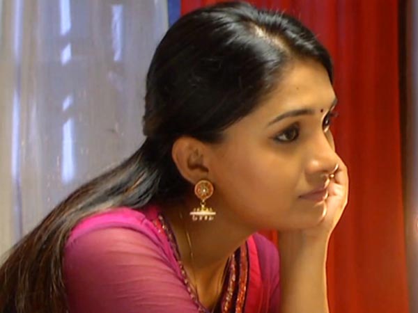 நிகழ்ச்சித் தொகுப்பாளர்