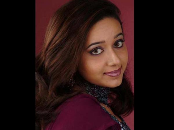 நடிக்க வந்தது விபத்து நடிக்க வந்தது விபத்து