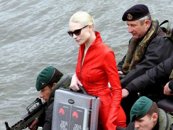 கதை என்ன..?