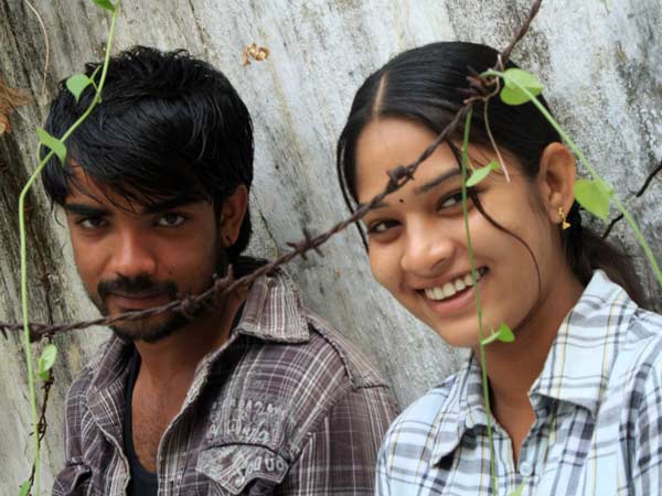 சானியா, சுயோசா சாவந்த்