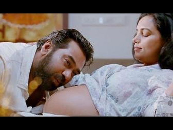 'லைவ்' பிரசவம்