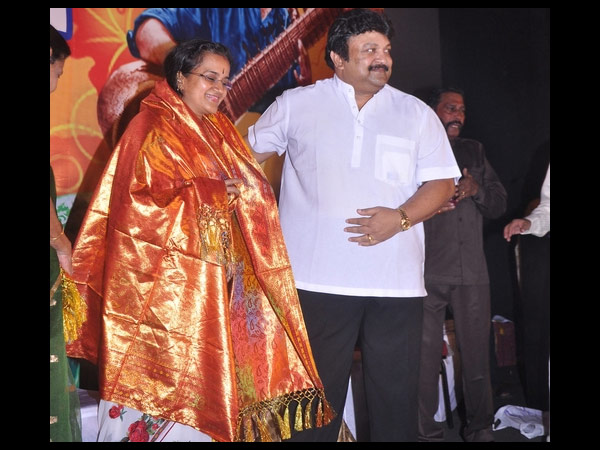 நிஜத்தில் நடிக்கத் தெரியாதவர்