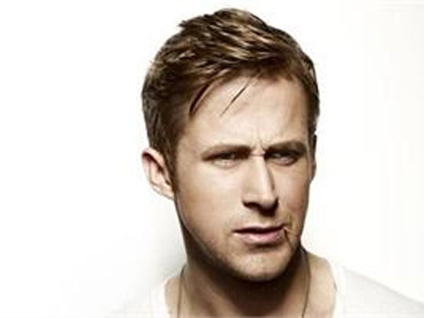 கோஸ்லிங் முதலிடம்