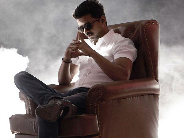 அட ரெண்டு கையும் ஒன்னாருக்கேப்பா...