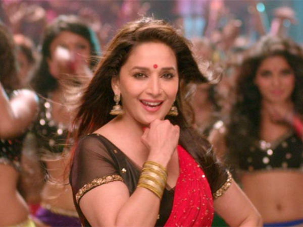 காக்ராவில் மாதுரி காக்ராவில் மாதுரி