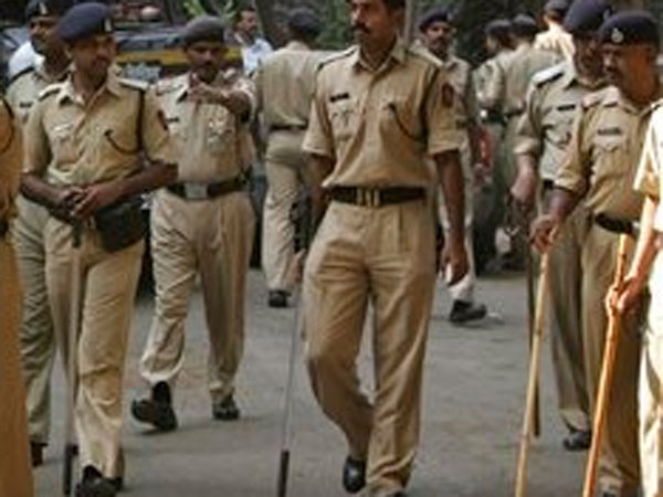 பிரசாத் ராவைப் பிடித்து விசாரிக்க முடிவு