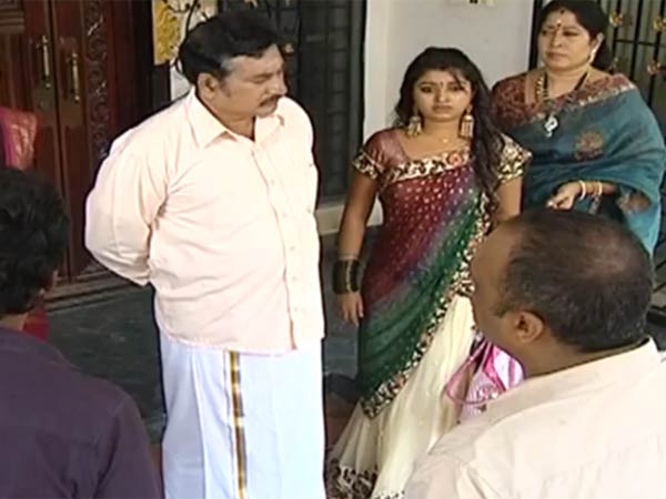 உதிரிப்பூக்கள்