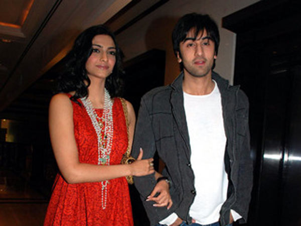 சோனம் கபூர்- ரன்பீர் கபூர்