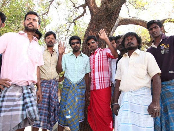 எங்க ஏரியா உள்ள வராத....