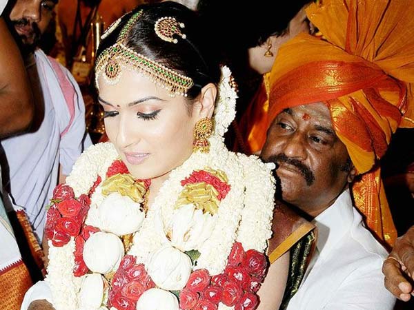 தந்தை போன்று