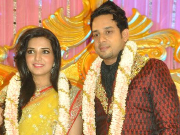 குஷ்பு நேரில் வந்து வாழ்த்தினார்