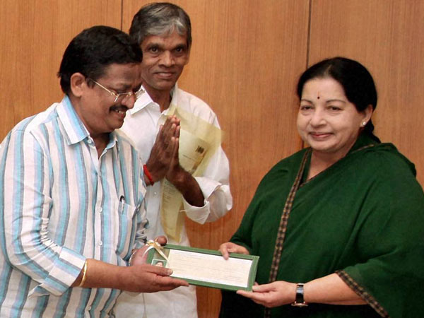 ஜெயலலிதாவுக்கு அழைப்பிதழ்