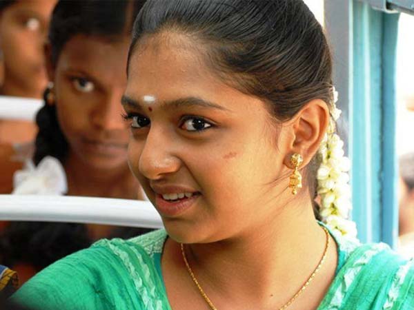 கவர்ச்சி செட் ஆகாது