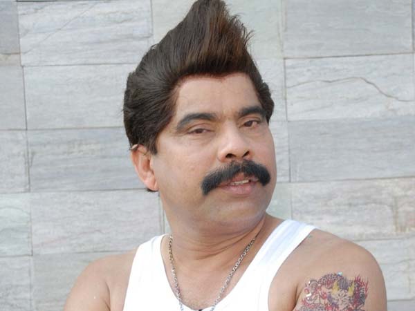 நா சின்னப் பையன் மேடம்...