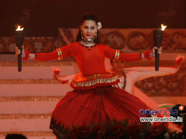 இசையால் மகிழ்ச்சி....