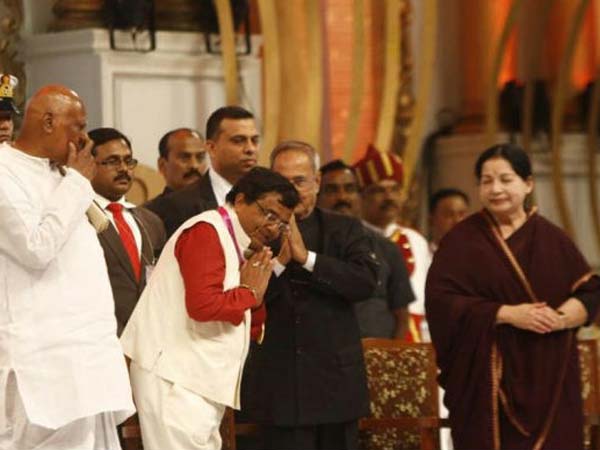 சினிமா விழாவில் அம்மா குடிநீர் குறித்து புகழாரம்...