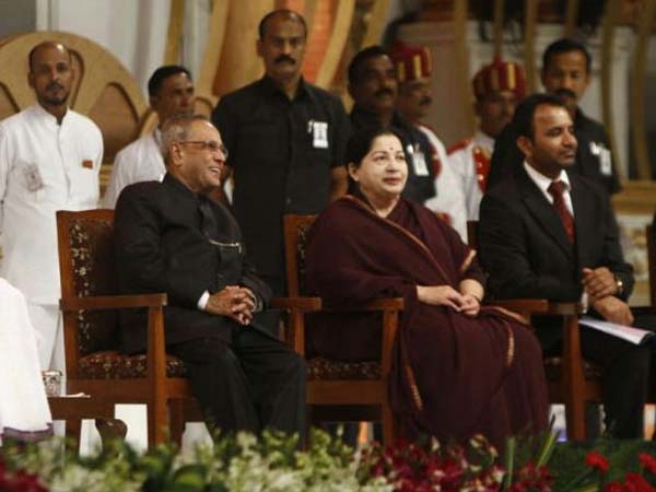 மனோகரா 'வசனகர்த்தா'வுக்கு குட்டு வைத்த ஜெ.