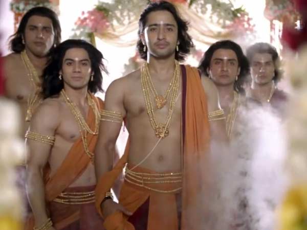 அழகும் ஆடம்பரமும்