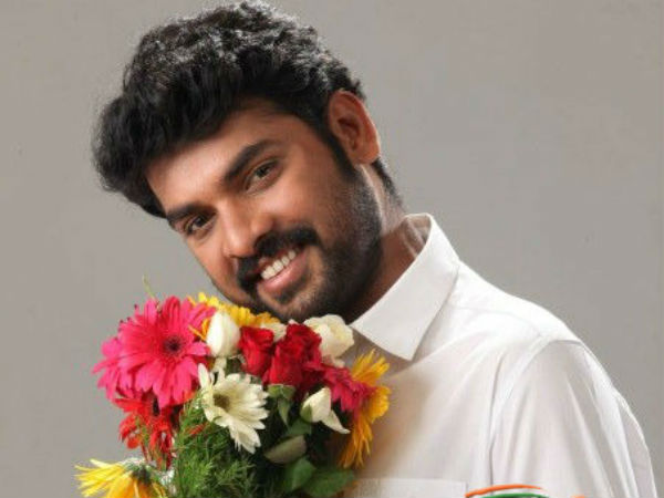 அப்பாவி விமல்