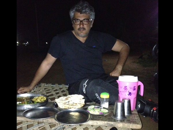 தாபாக்களில் உணவு