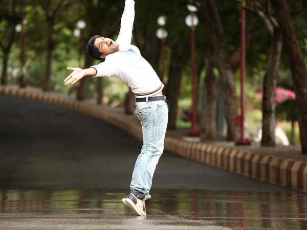 குழம்பிப் புலம்பும்போதும் மழையே துணை...