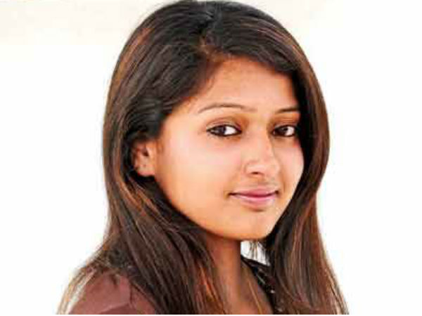 காயத்ரி ரகுராம்