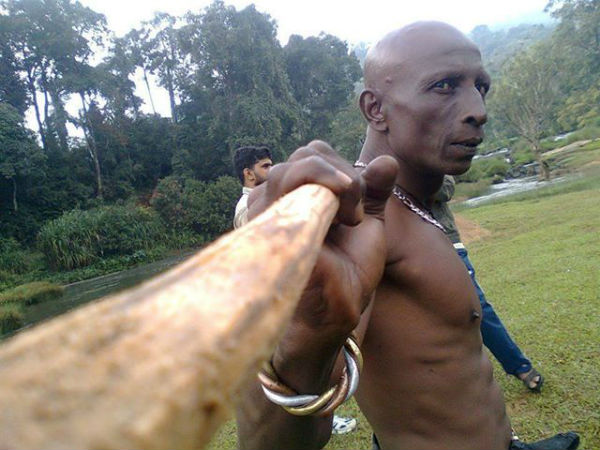 தம்பிகளா இன்னும் என்ன பா பண்றீங்க...