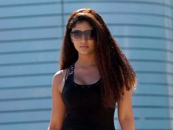 ரசிகர்கள் வரவேற்பு