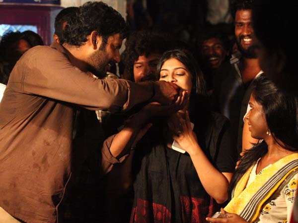 விஷால் நட்பில்