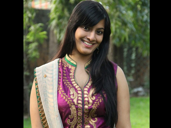 வரலட்சுமி மன்னிப்பு