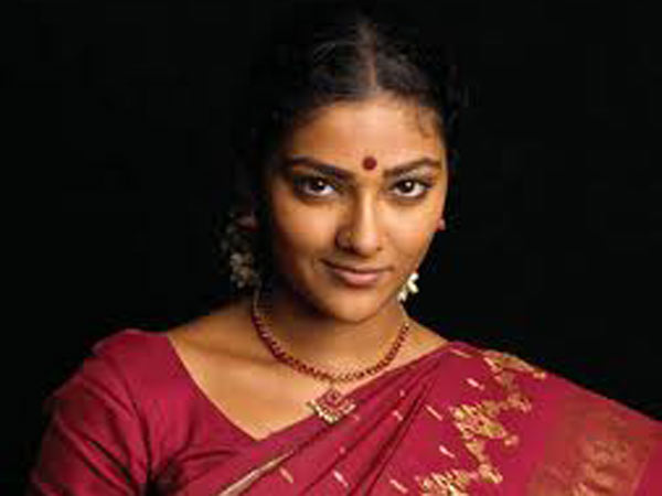 நடிகை அபிராமி