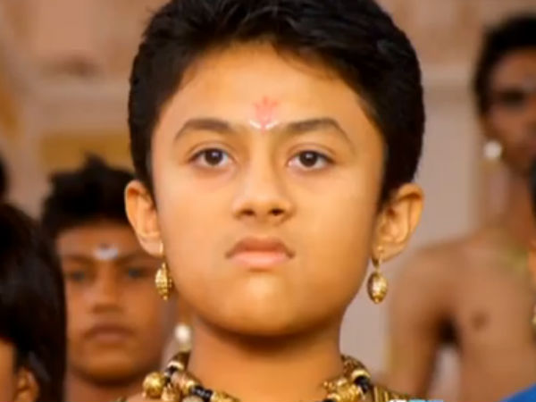 இளவரசுப் பட்டம் யாருக்கு