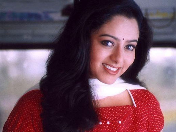 ரூ 100 கோடி சொத்து