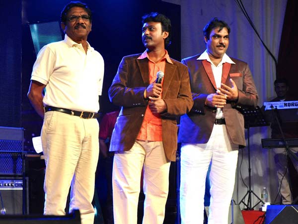 மிகப் பெரிய இடம்