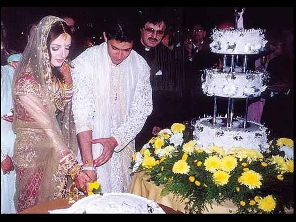 திருமண வரவேற்பில் திருமண வரவேற்பில்