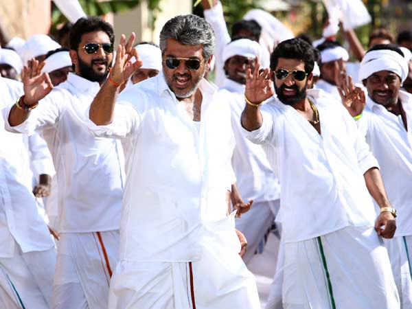 மதுரையில்...