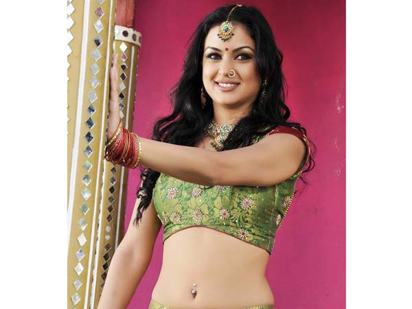 கரீனா கபூருடன் ஆட்டம்