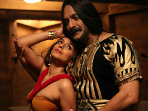 விளம்பரத்திற்காகவா?