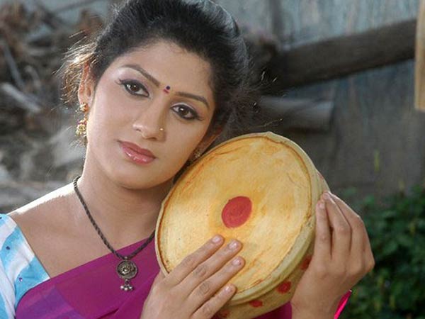 மீண்டும் நடிப்பு