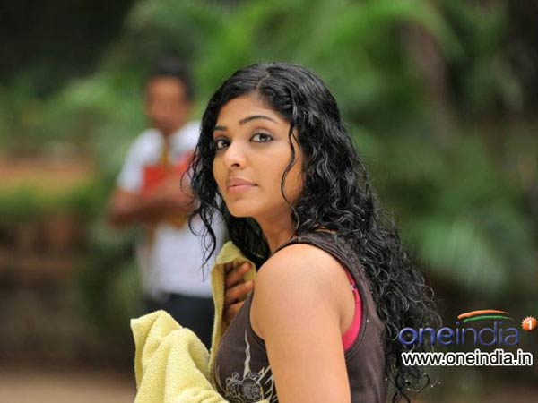 வித்தியாசமான மெசேஜ்