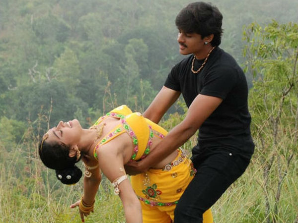 அதைச் சொல்லு...