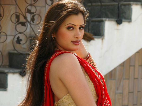 பொதுவாழ்க்கையில்...