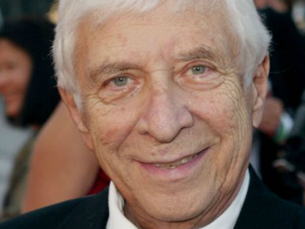 18.எல்மர் பெர்ன்ஸ்டீன் 