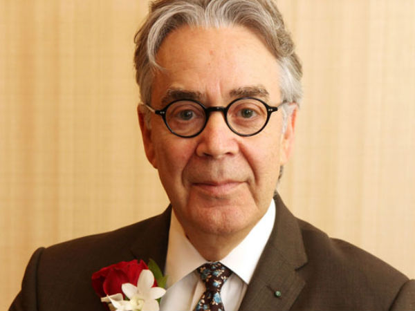 19.ஹோவர்ட் ஷோர் 